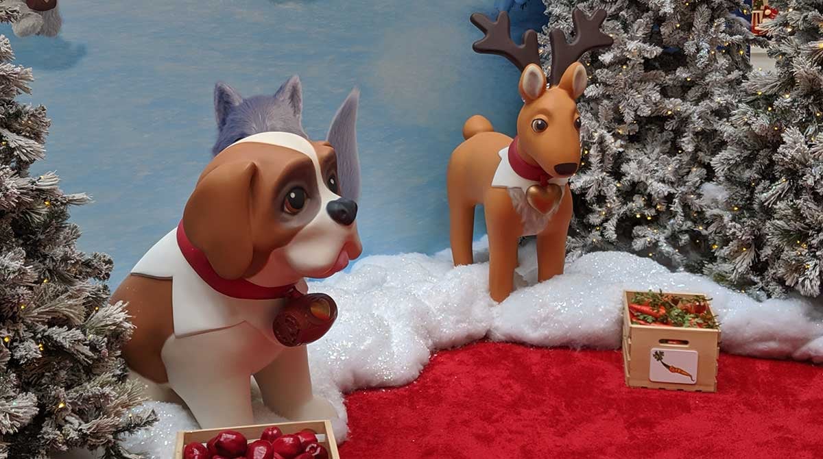 subhero-Elf-on-the-Shelf-03