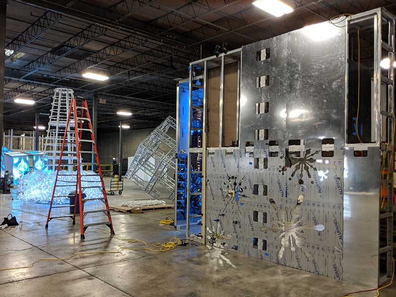 process-Beverly-Center-10